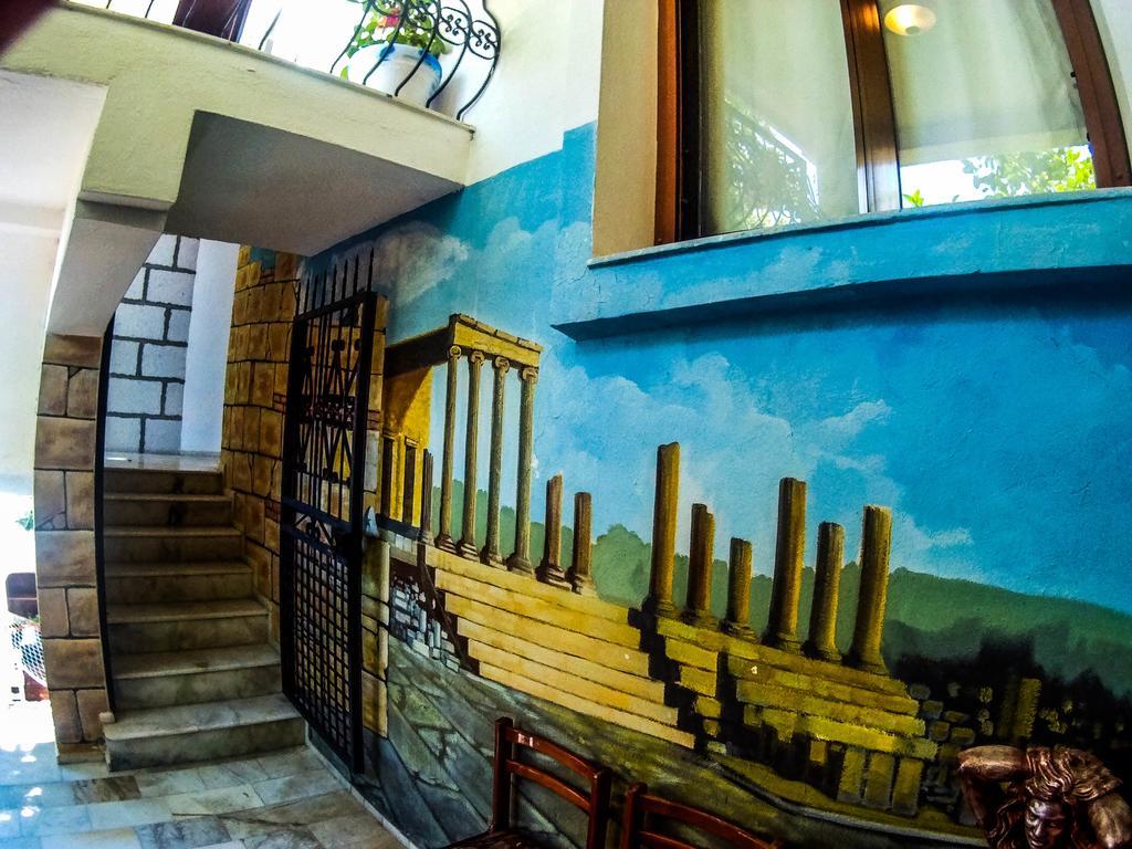 Antik Motel Alacatı Bagian luar foto