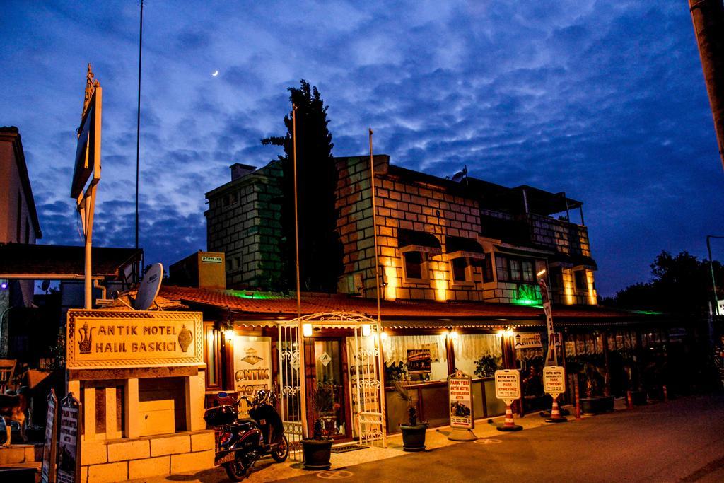 Antik Motel Alacatı Bagian luar foto
