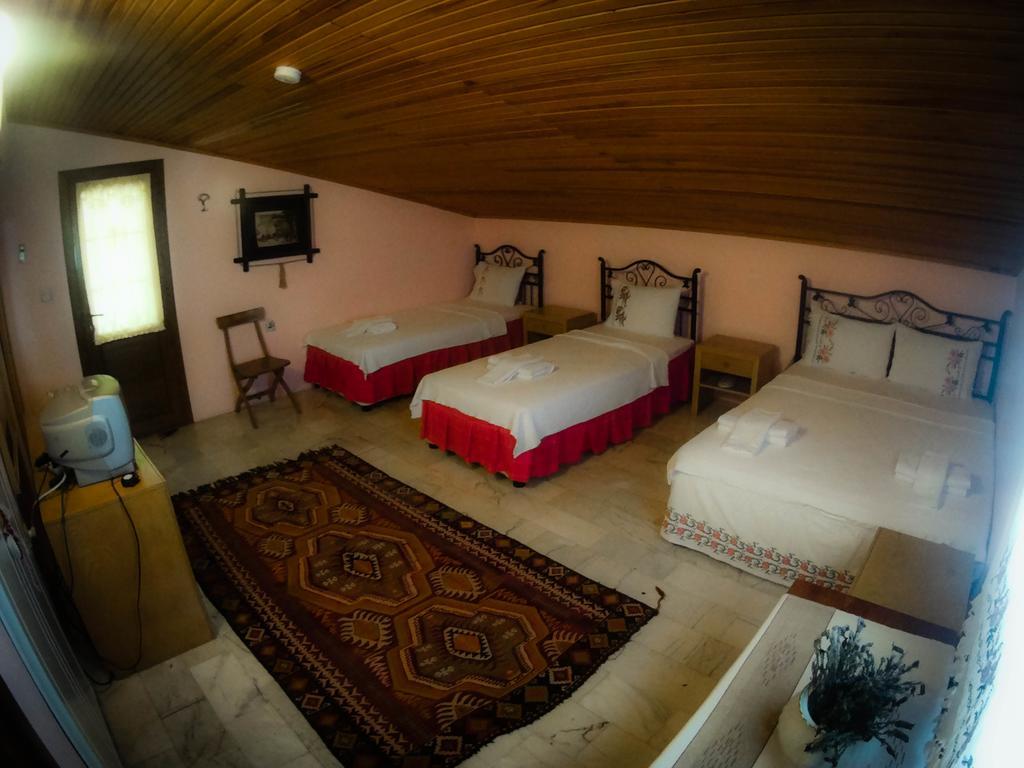 Antik Motel Alacatı Bagian luar foto