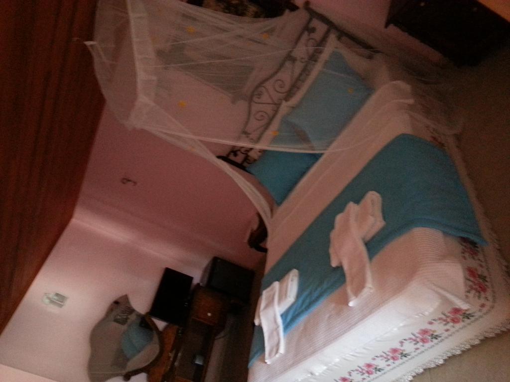 Antik Motel Alacatı Bagian luar foto