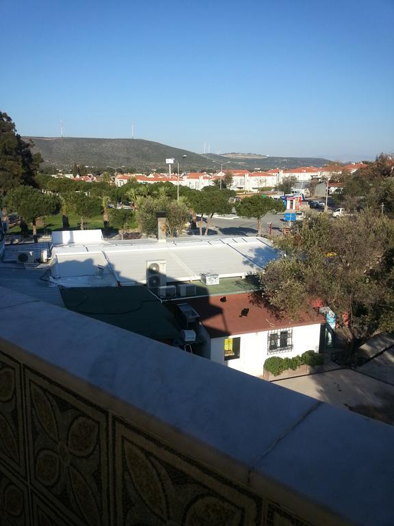 Antik Motel Alacatı Bagian luar foto